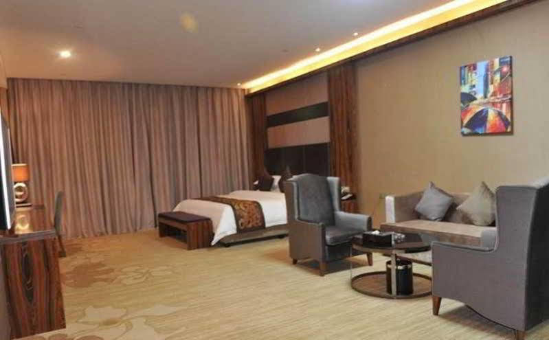 Ehrenburg Hotel Foshan Exterior foto